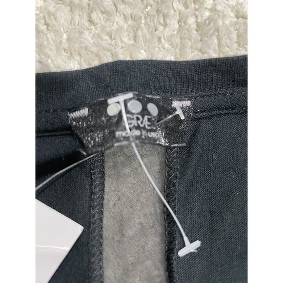 NWT Women's size Small Three Dots Black T-shirt Gisele easy V MSRP $83 - Picture 5 of 9